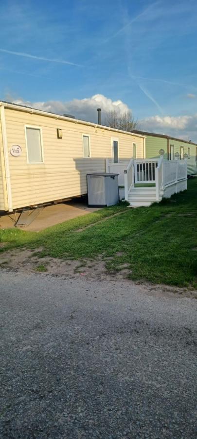 I & K Static Caravan Hire Sited On Winkups Towyn North Wales With Free Wi-Fi And Netflix Kinmel Bay Exterior foto